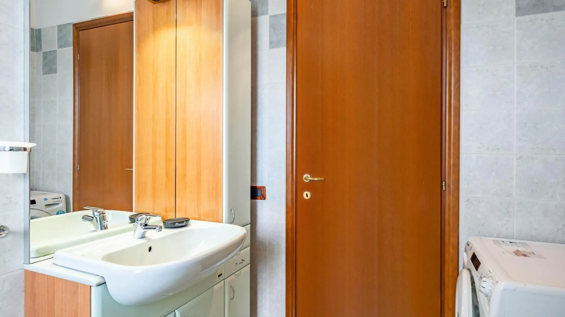 מנרבה דל גארדה Valtenesi Appartment - Residence Pool - By Host4U איטליה